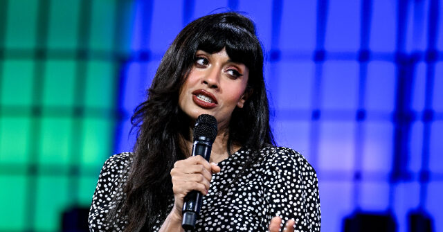 Video: British Actress Jameela Jamil Describes Britain as 'Evil,' 'Messed Up,' and 'Experiencing a Race War'