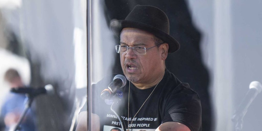 Video: Protesters boo Keith Ellison off the stage at a rally for a far-left Senate candidate