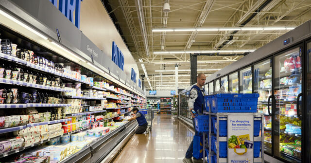 Walmart Lowers Prices on Many Summer Products, Receiving Trump's Approval