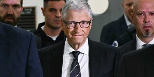 Warren Buffett halts large donation to the Gates Foundation during Epstein inquiry