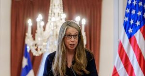 Wikipedia Owner's Obama-Backing CEO Gets Praise, Critics of the Site Are Discredited