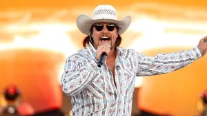 Wild fight breaks out at country music concert and goes viral after fans clash during Gavin Adcock performance