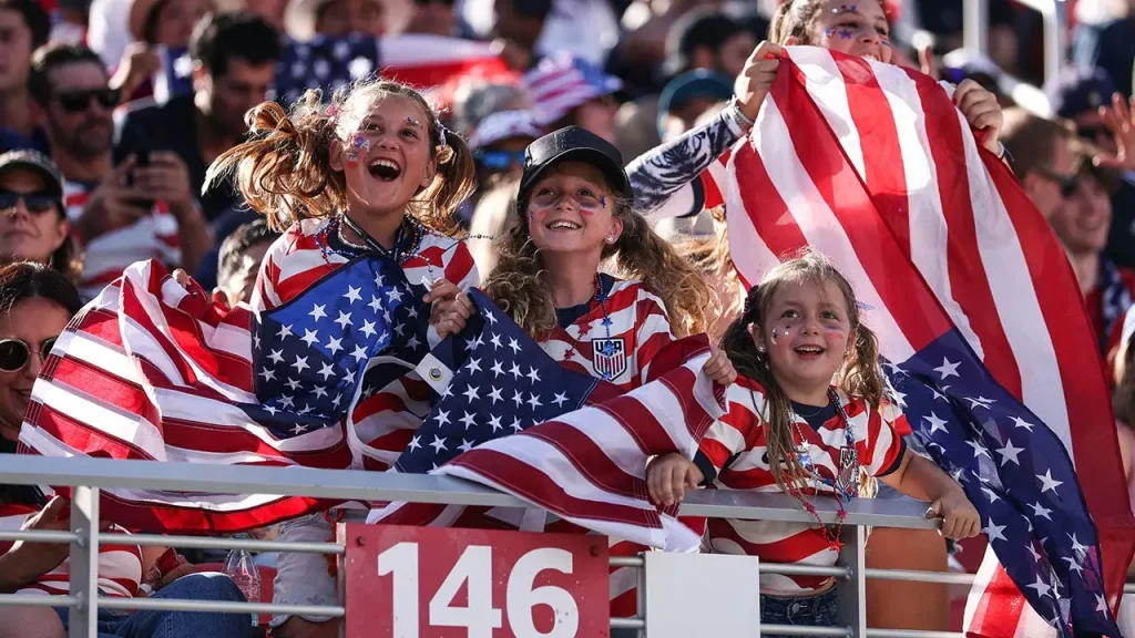 World Cup guests claim American hospitality contradicts media images