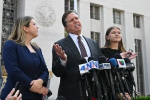 YouTube partners with Meta to challenge a jury decision that blamed them for users' addiction to social media.