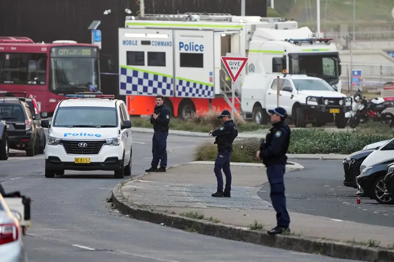 YouTube supports video that inaccurately alleges Sydney massacre survivor is a 'crisis actor'