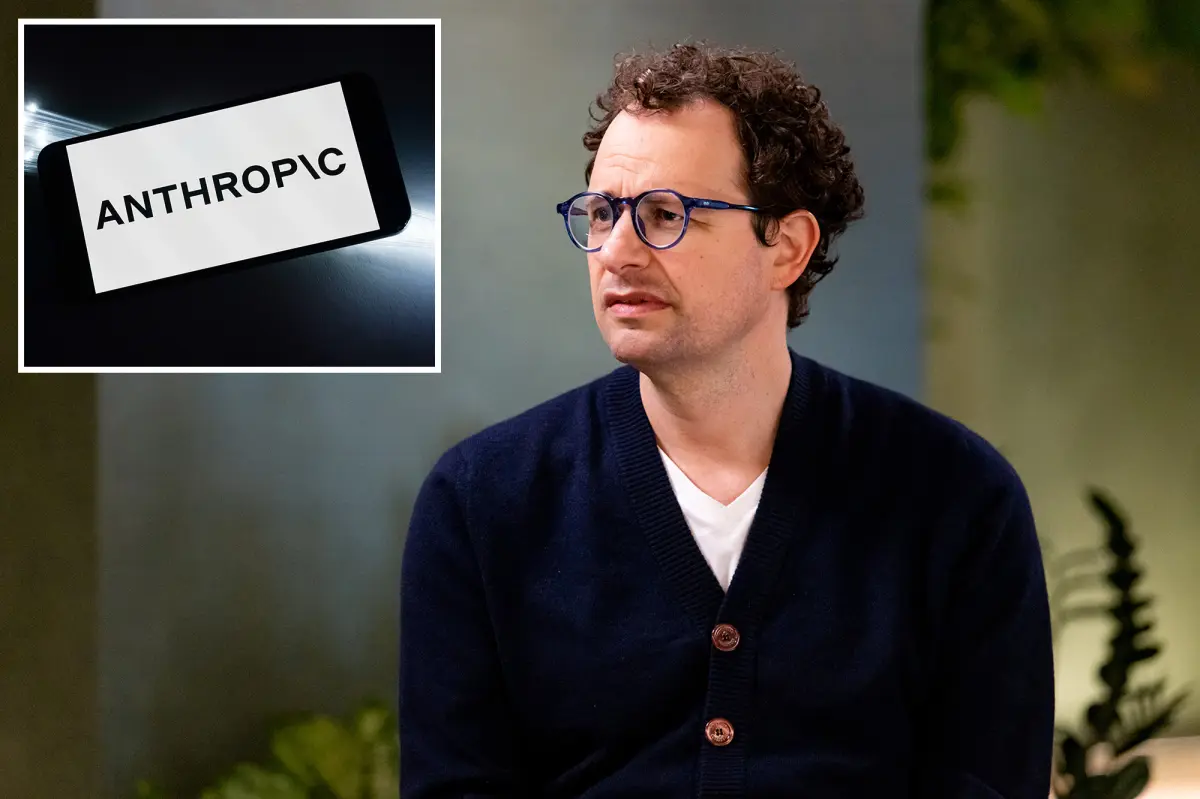 Anthropic is introducing watermarks to AI-generated content for compliance with EU regulations.