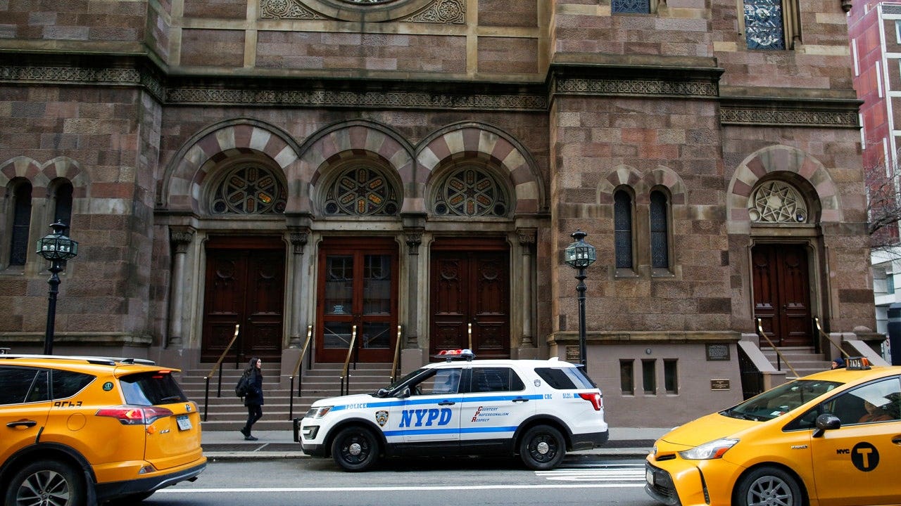 Bronx man charged with hate crimes following attack on Central Synagogue