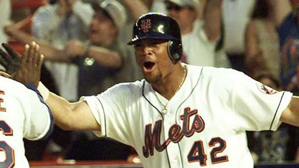 Butch Huskey, among the final MLB players to don number 42, passes away at 54