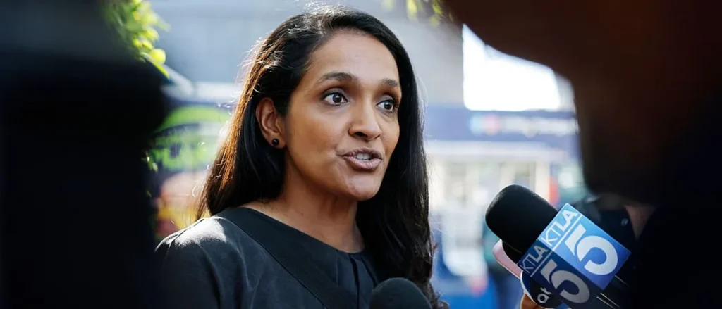 Councilwoman Who Many Believed Could Be a Major Mayor Boasts About 8-Month Task That Should Only Take Two Minutes