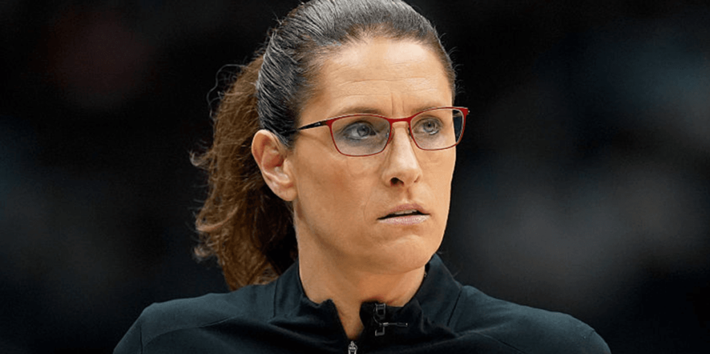 "Everyone else can go away": WNBA coach references Michelle Obama while expressing anger at critics