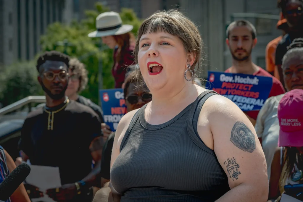 Former prosecutor and NYPD criticize New York lawmaker for broken windows policing policy