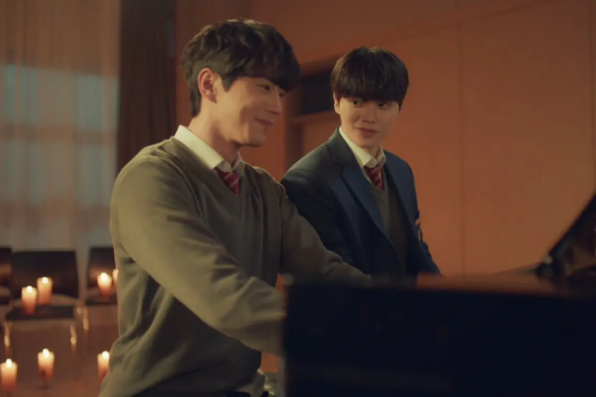 "Four Hands, Two Sonatas" Review: Watch It or Pass?