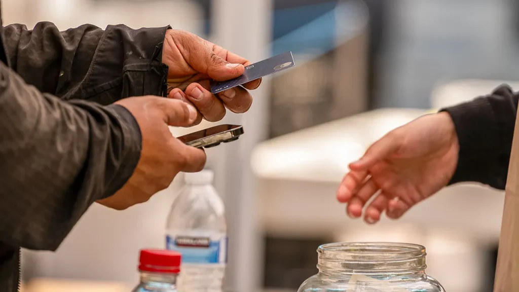 Improve your credit score in 30 days: Expert offers simple solutions to reduce stress