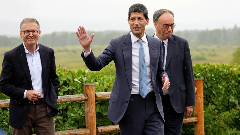 Kevin Warsh expresses a tough approach to PCE inflation at Jackson Hole