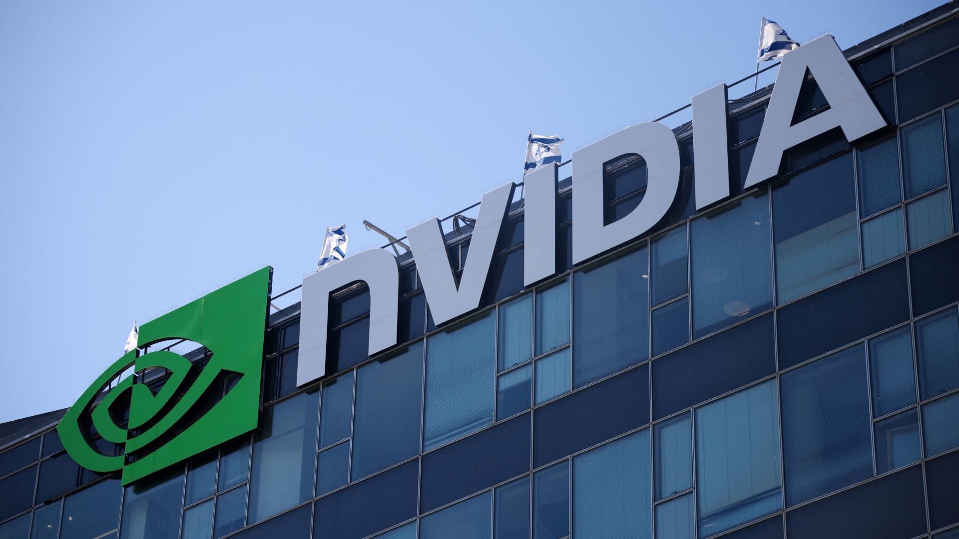 Major analyst recommendations for Friday: Nvidia, Apple, SpaceX, SanDisk, JPMorgan, Dell, Wayfair, Micron, and others