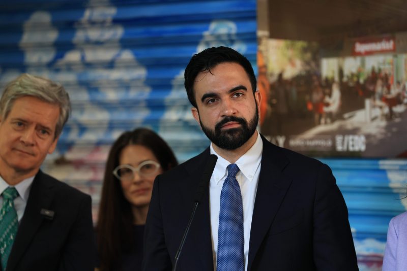 Mamdani administration rejects claims that shoppers must have state photo ID or undergo mandatory checks to purchase food at upcoming city-operated grocery stores.