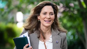 Maria Elvira Salazar moves forward in the primary for Florida's 27th district