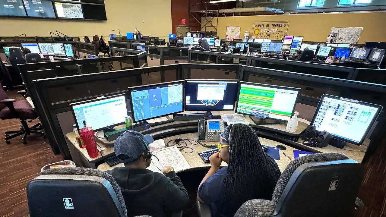 New Orleans 911 AI utilizes Carbyne to prioritize repeated car accident calls.