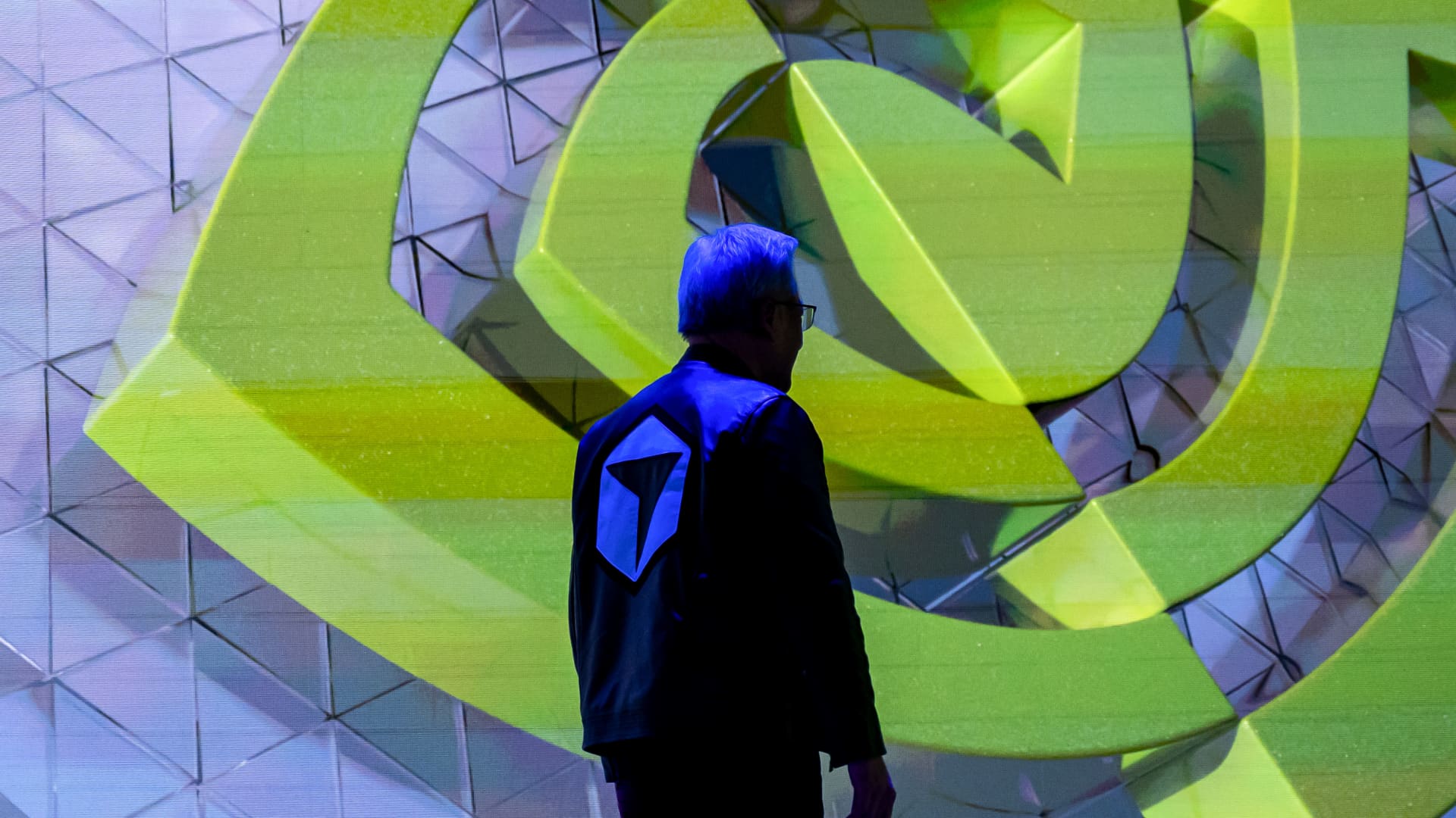 Nvidia's earnings history, Canada's response, Waymo's global expansion and more in Morning Squawk.