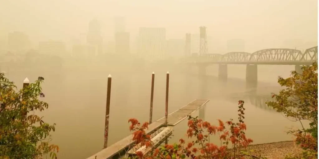 Oregon is on fire, and Portland residents are indifferent: it's merely 'wildfire season' &mdash; accept it.
