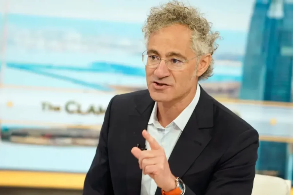 Palantir's CEO Alex Karp believes that AI independence is the future.