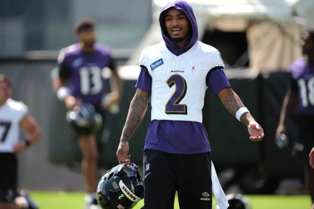 Ravens star Nate Wiggins taken off the field due to a possible injury setback