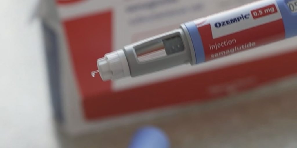 Scientists discover additional advantages and dangers of GLP-1 weight loss medications