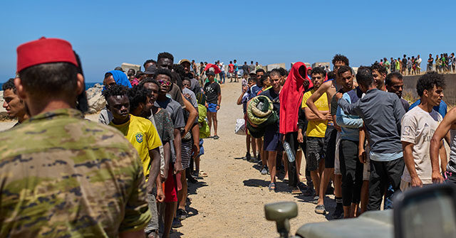 Spanish Foreign Minister Asserts That All Undocumented Migrants in Ceuta Will Be Returned