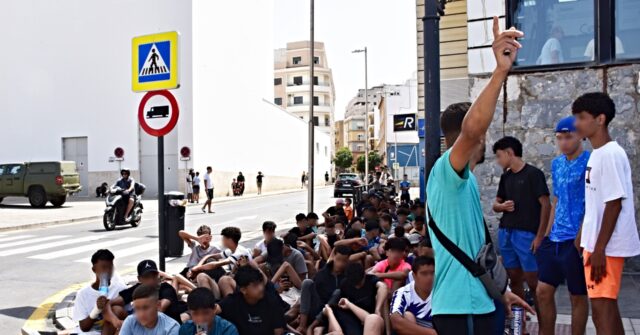 Study: Spanish Government Predicts 5,000 Possible 'Asylum Seekers' Still in Ceuta