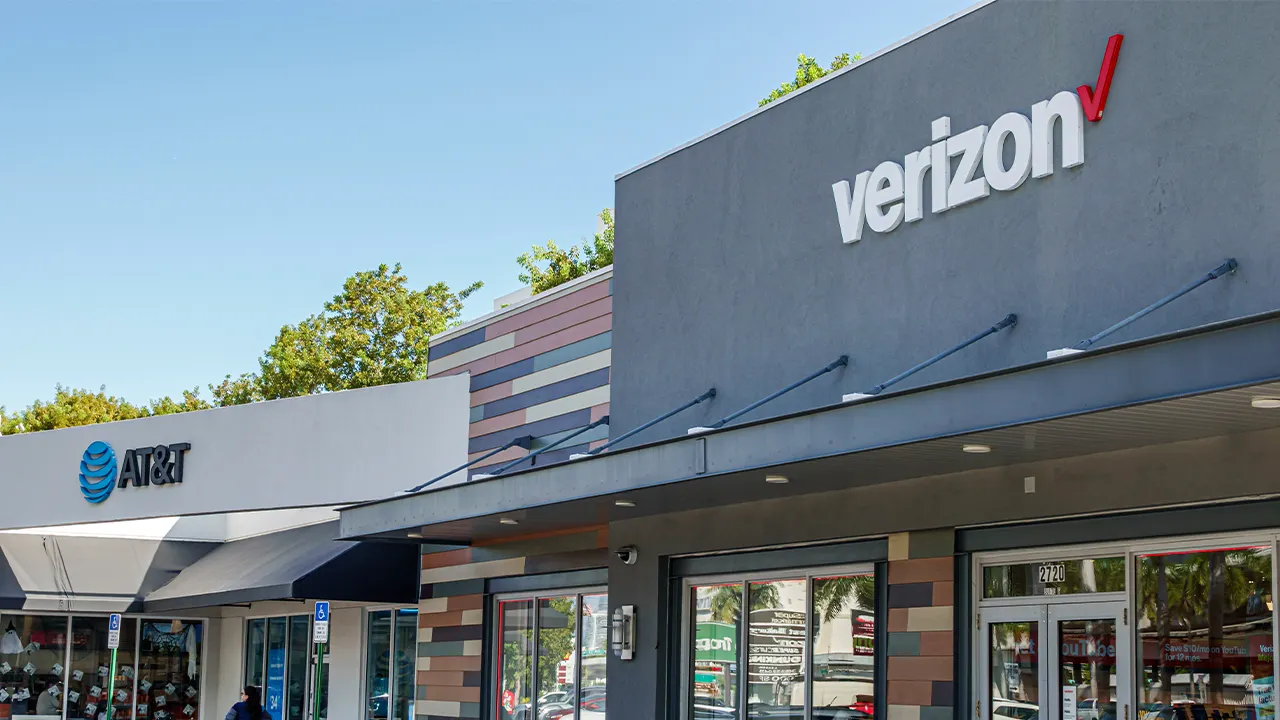 Supreme Court rejects Verizon's request for a new hearing in $46.9 million FCC location-data lawsuit