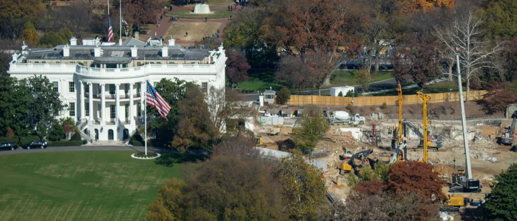 Trump Brings White House Ballroom Legal Dispute to the Supreme Court