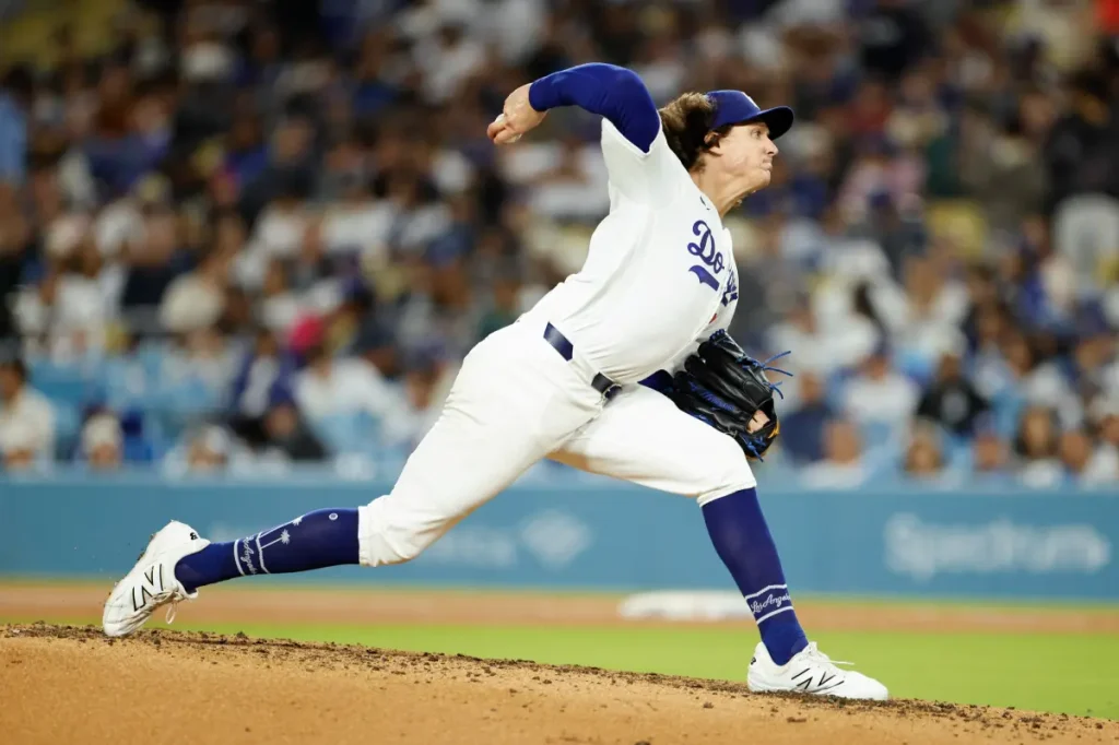 Tyler Glasnow is close to returning to the Dodgers, according to Dave Roberts.