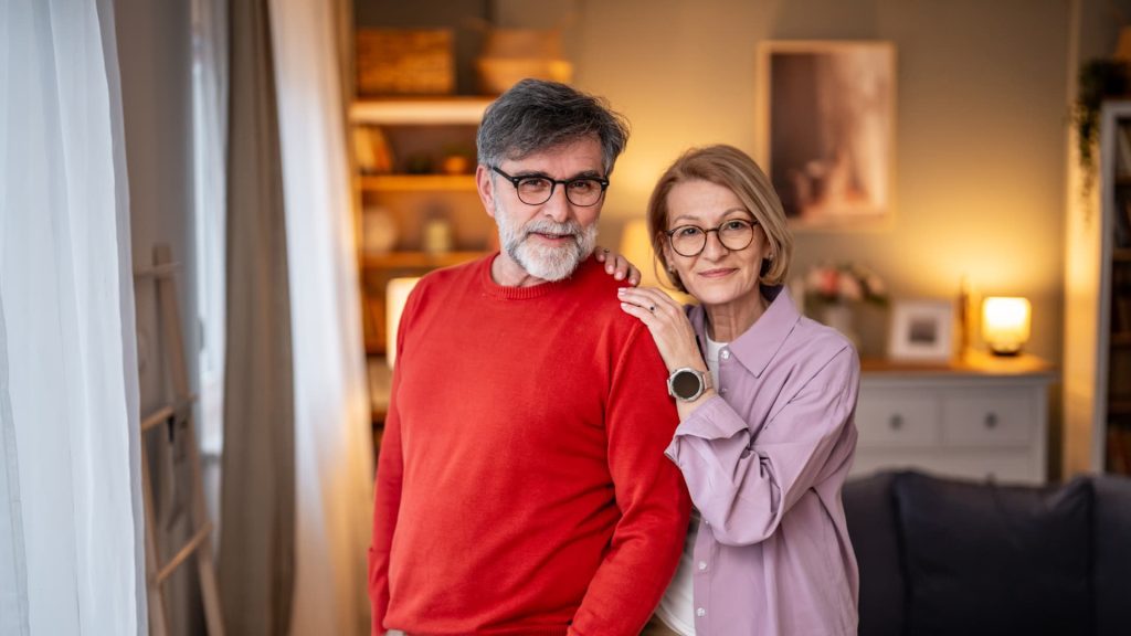 When is the right time to begin receiving Social Security? Also, finding the best resources to support your retirement.