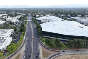 A story of two cities: San Francisco prohibiting data centers, while Santa Clara is expanding them.