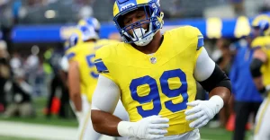 Aaron Donald returned to football after a 2-year break and still dominated.