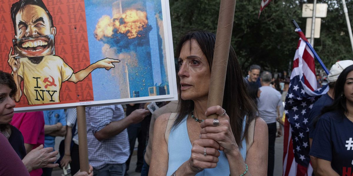 AOC and Mamdani appear cheerful while families of 9/11 victims grieve at Ground Zero.
