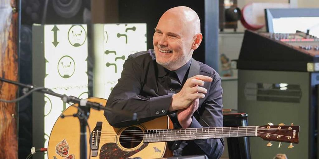 Billy Corgan of Smashing Pumpkins talks about his Christian beliefs, says the music industry is hesitant to discuss God.