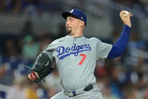 Blake Snell exits Dodgers game prematurely due to a groin injury