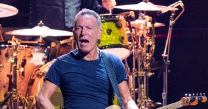 Bruce Springsteen Hopes Democrats Will Ensure Trump's Final Two Years Are His Most Miserable