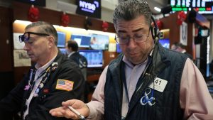 Dow drops for a third consecutive day as bond yields reach new highs: Current updates