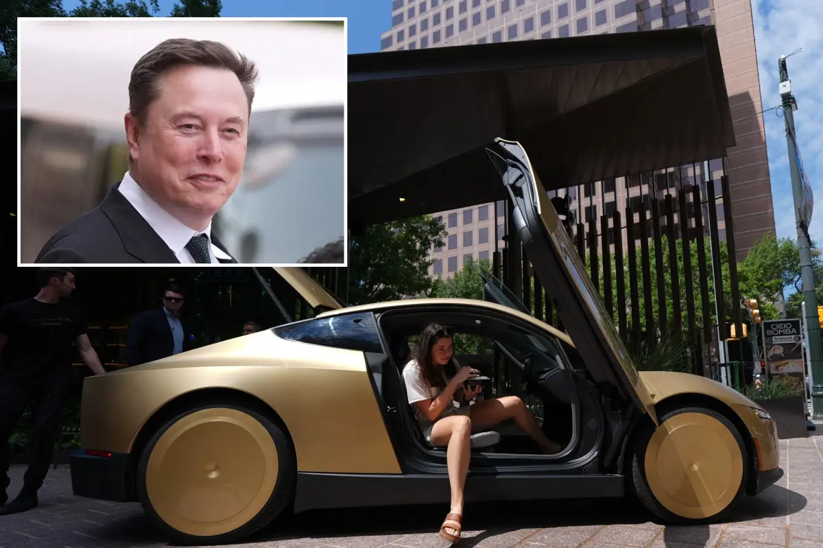 Elon Musk introduces Tesla Cybercabs without steering wheels