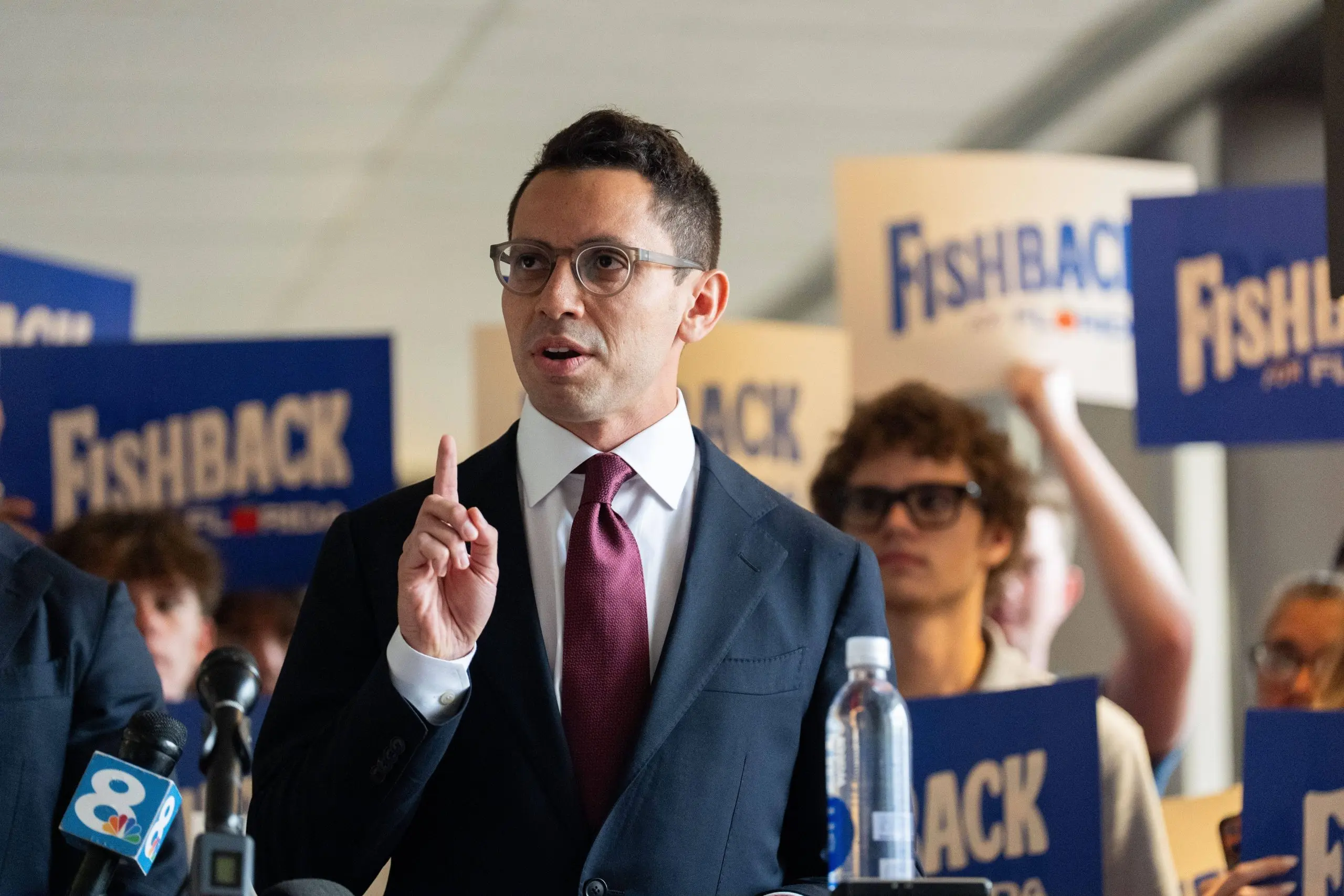 Florida governor candidate Fischback taken out of Miami-Dade meeting