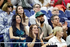 Jalen Brunson, the Knicks who won the NBA championship, and Ben Stiller enjoy the high-profile US Open semifinal.