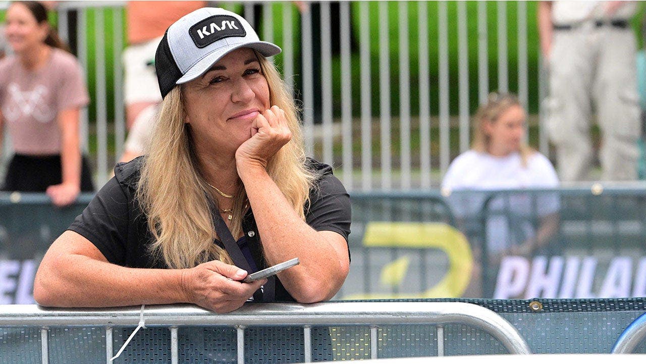 Manager of women's cycling team addresses participation of trans athlete in major competition against females