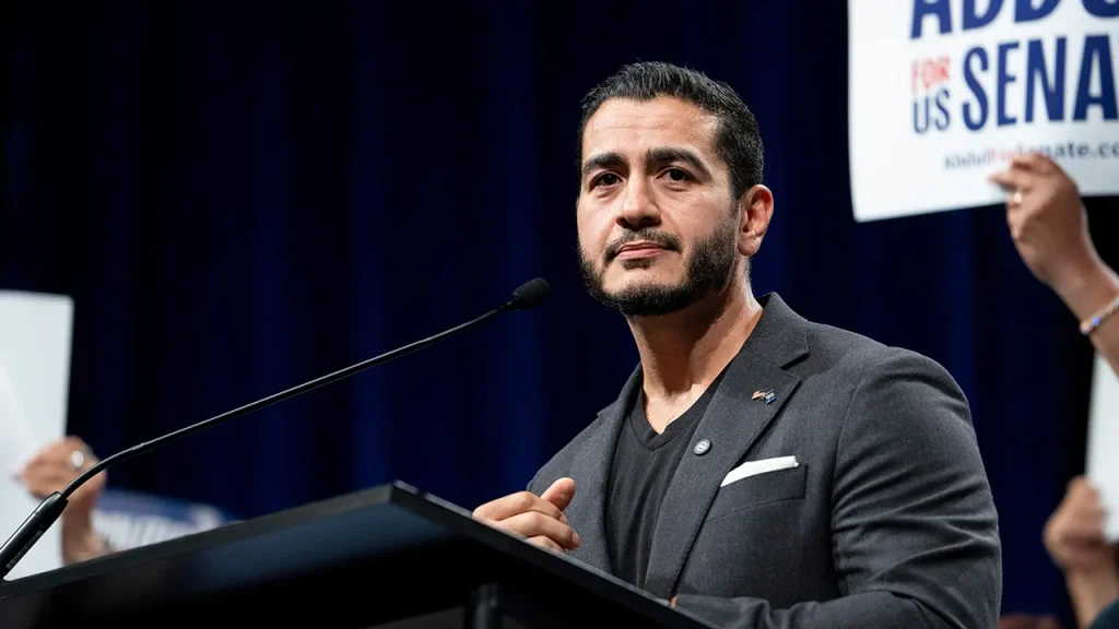 Michigan student challenges El-Sayed about his silence on Iran during town hall meeting