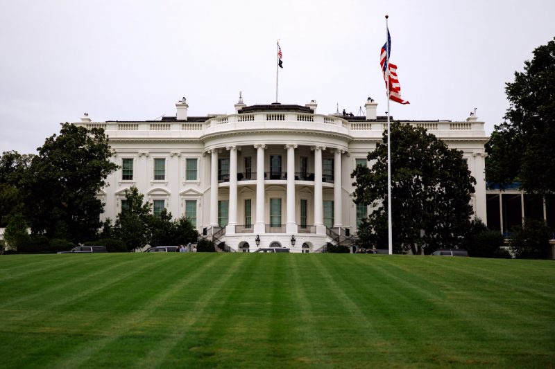 News outlets prepare to file a lawsuit after White House ban