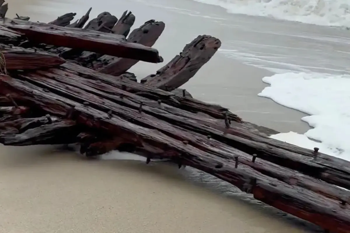 Nor'easter reveals 19th century shipwreck Warren Sawyer on Nantucket