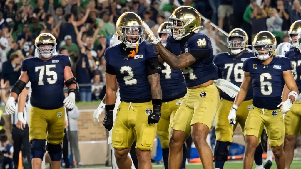 Notre Dame football limits Michigan State to 167 total yards in 27-10 win at home