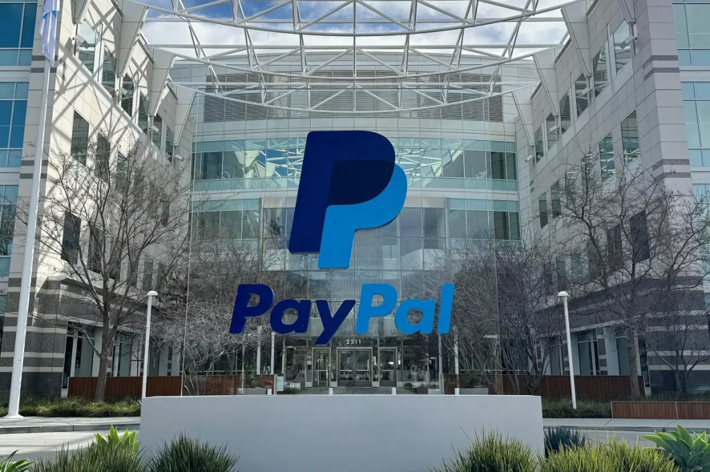 PayPal reduces hundreds of jobs in California