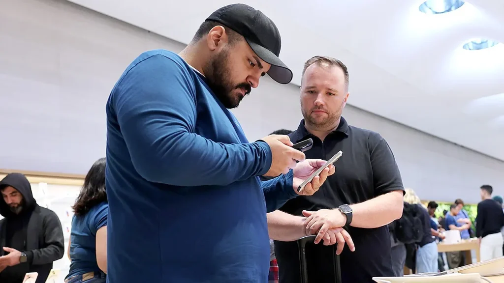 Settlement for eligible iPhone owners to claim from Apple Siri AI issue